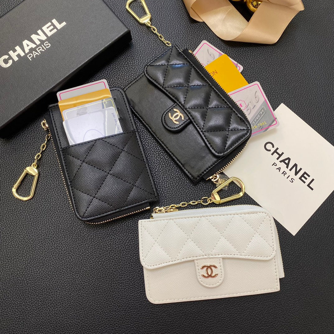 Embroidered leather multifunctional card holder