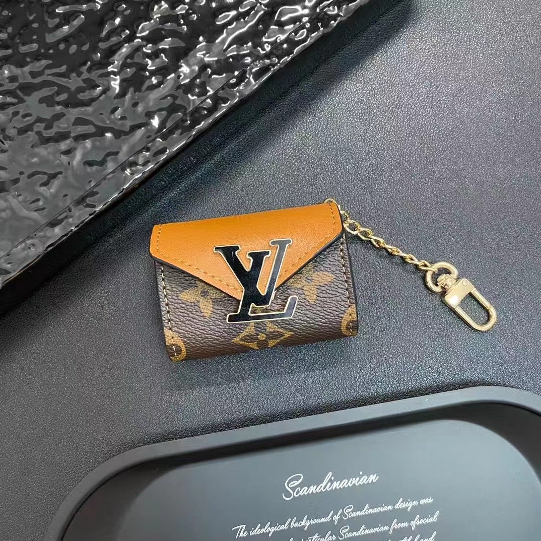 Fashion Metal Logo Leather Earphone Case